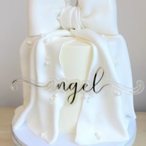 Elegant Pearl & Bow Cake
