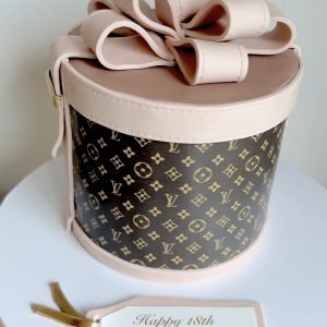 Louis Vuitton Gift Box Cake V1