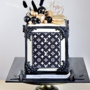 Louis Vuitton Luxe Cake