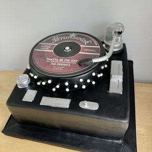 Record Player Cake V1