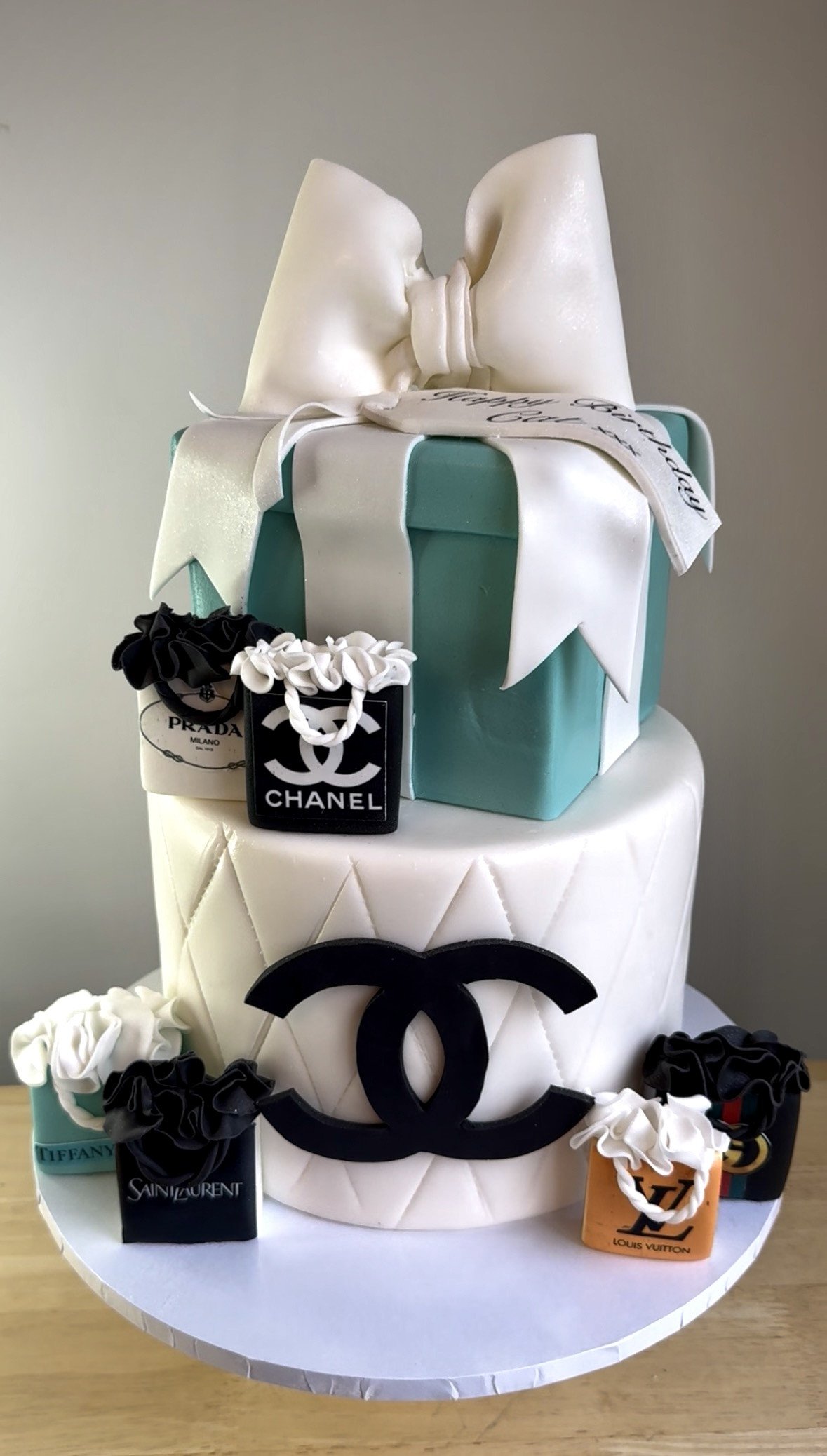 Luxury Designer Gift Box Cake