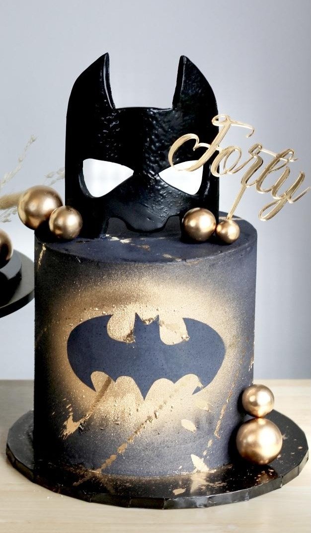 Batman Cake V1