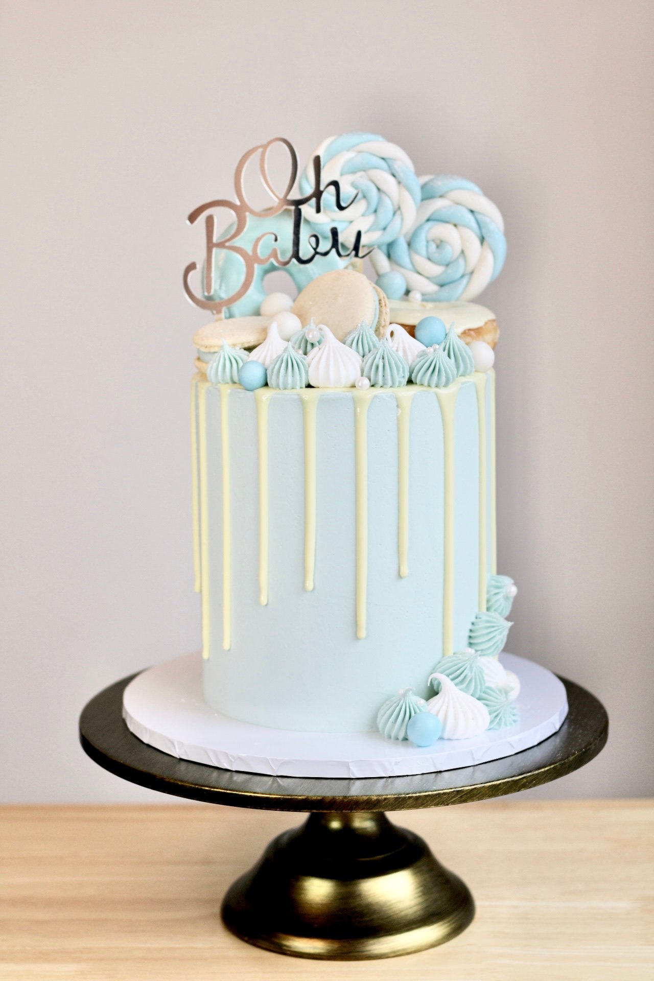 Baby Shower Cake V08