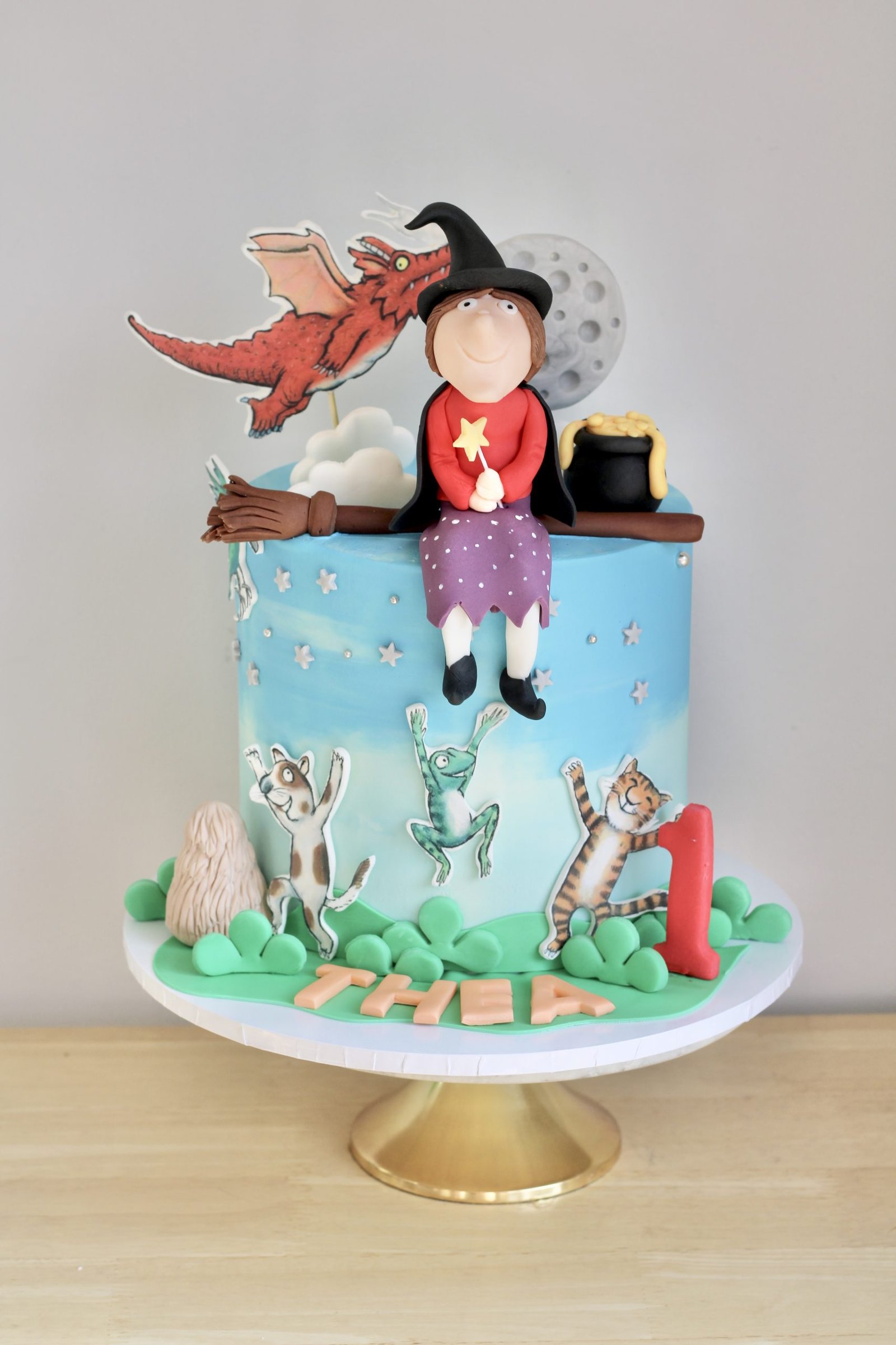 Room on the Broom Cake