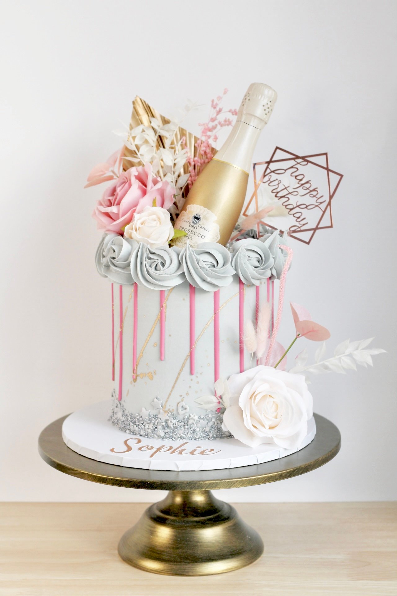 Prosecco Luxe Cake V1