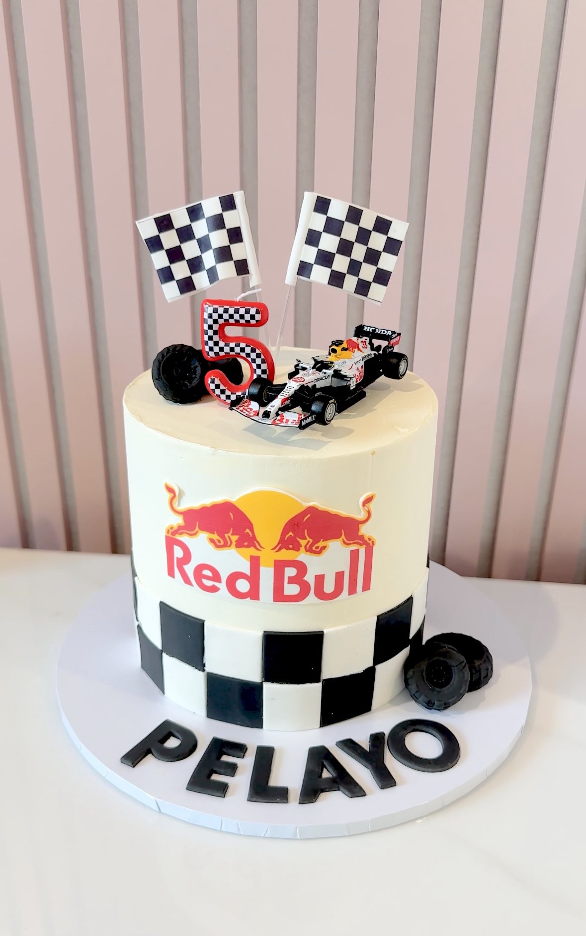 F1 Team Cake - Image 2