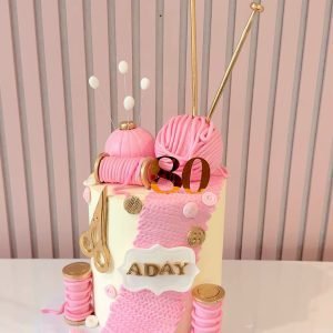Knitting Enthusiast Cake V2