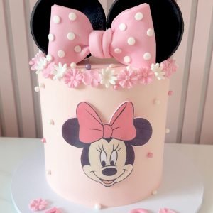 Minnie Mouse Cake V5