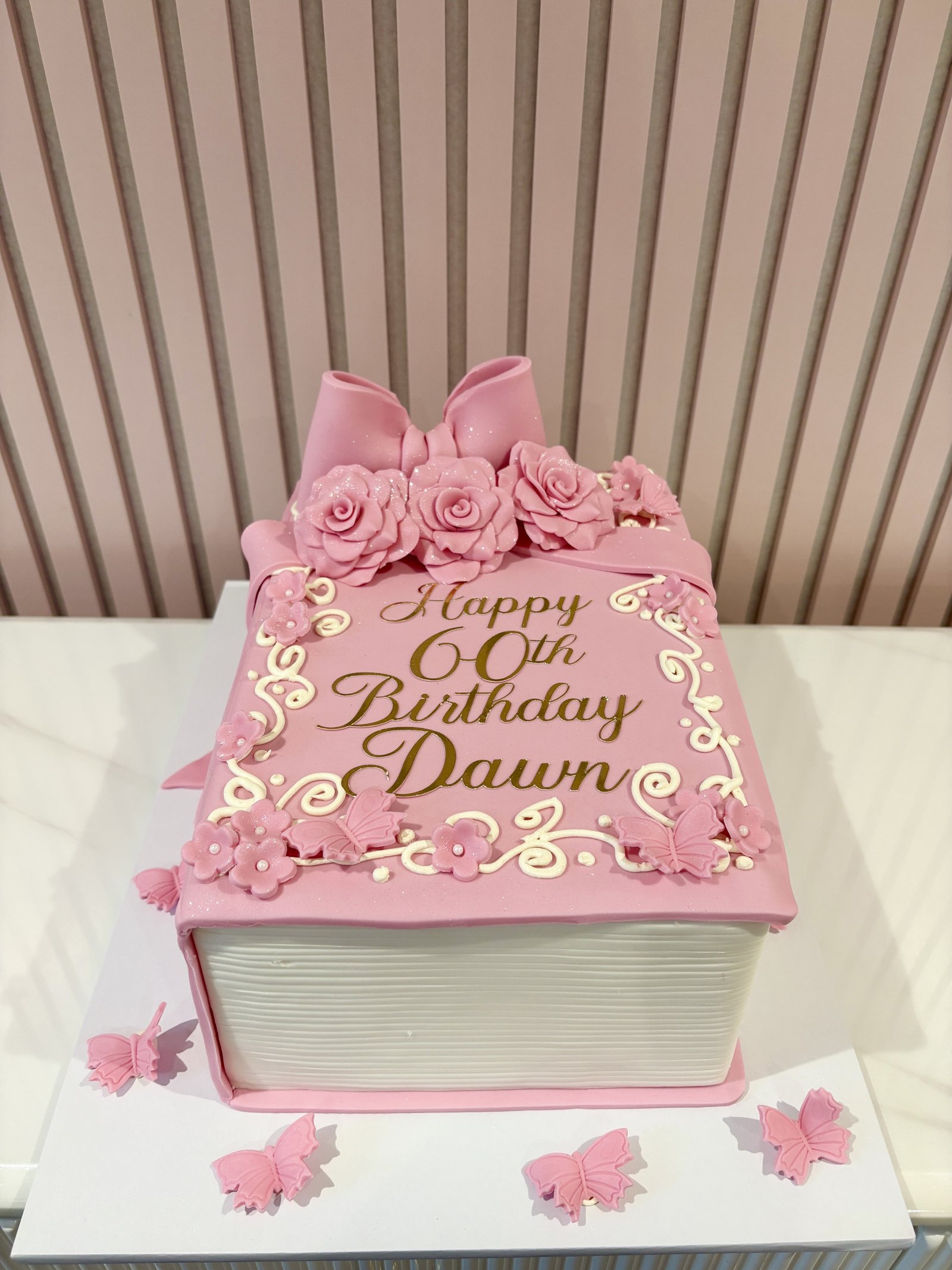 Book Cake V4 - Image 2