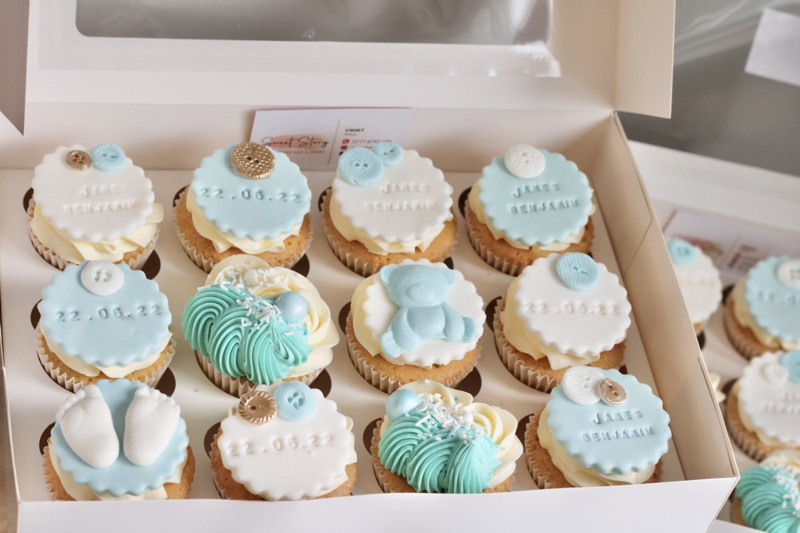 Baby Shower Cupcakes V5
