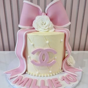 Chanel Elegance Cake V3
