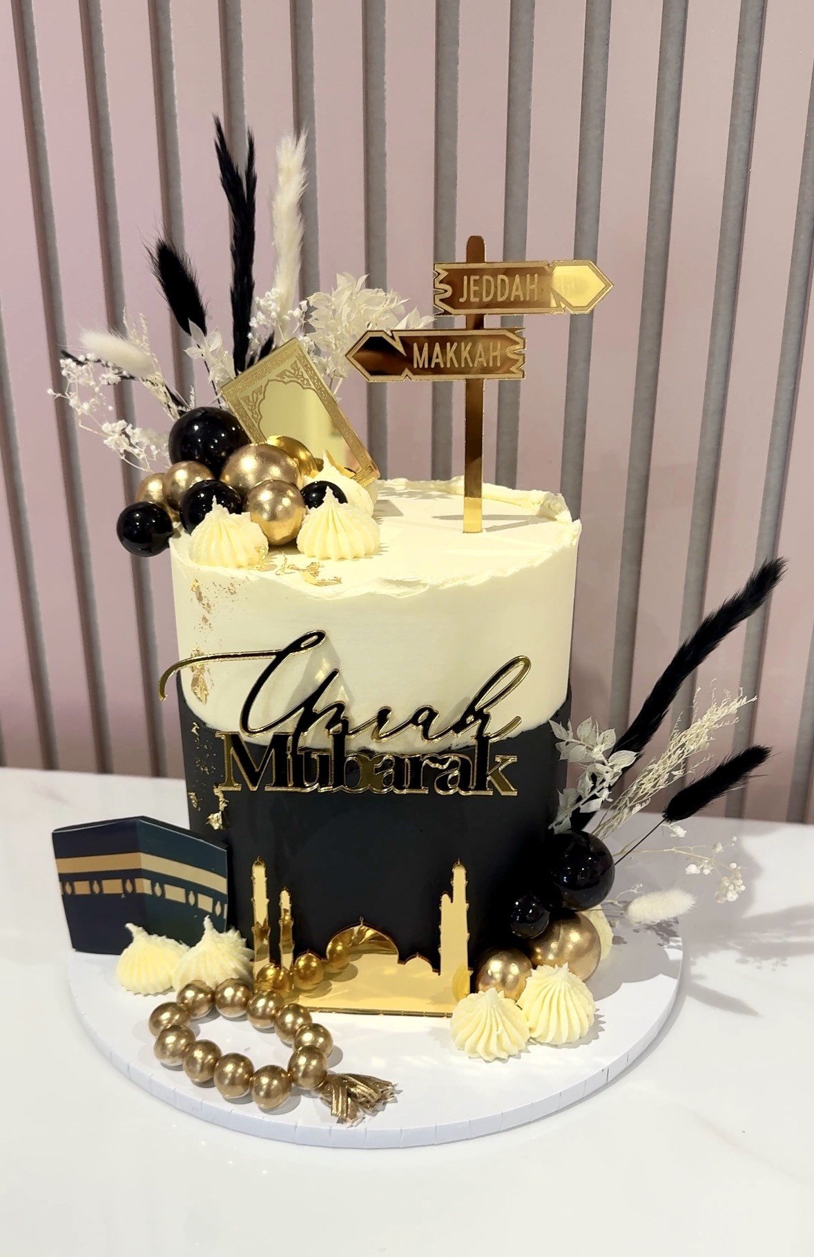 Umrah Mubarak Cake V2
