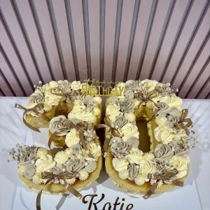 Elegant Neutral Number Cake