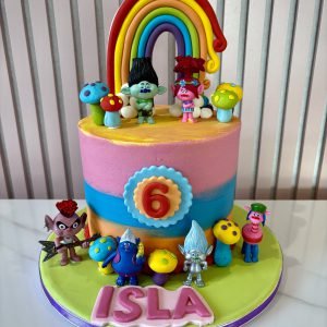 Trolls Cake V1